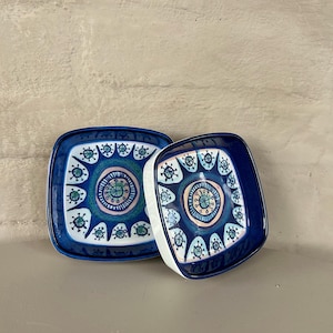 Royal Copenhagen Tenera series small faience dish 221/2882 design by Marianne Johnson  1960’s set of 2