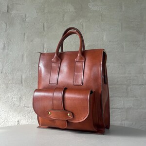 Vintage Danish Leather Satchel Tote – Cognac Brown Structured Handbag with Front Pocket – Minimalist Scandinavian Design Purse