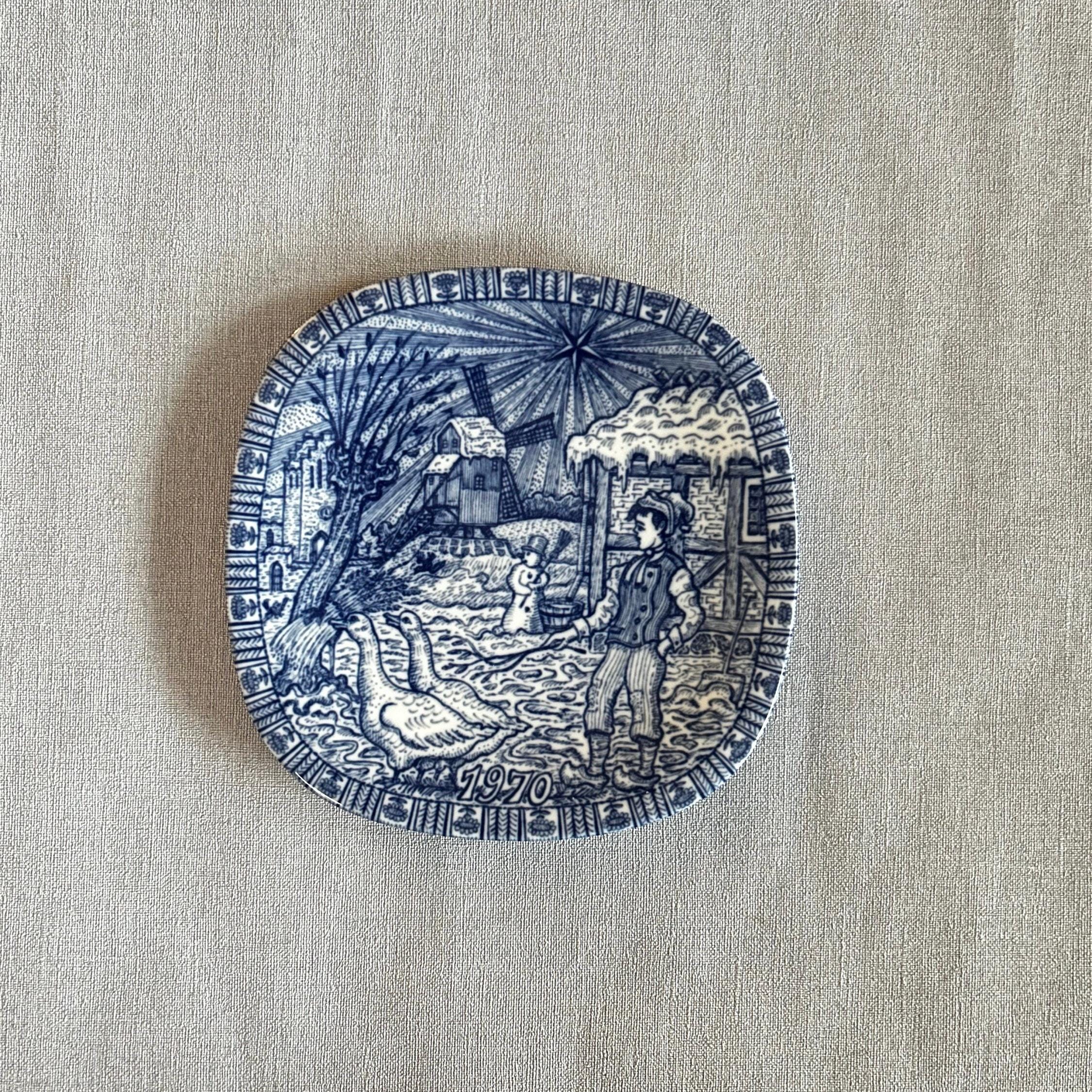1970 Rorstrand Christmas Plate: Nils Holgersson, Gunnar Nylund