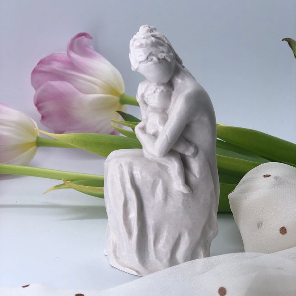 Statue - Etsy