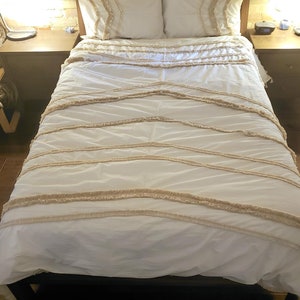 3 pcs Handmade 100% Cotton Tassels Boho Queen size Duvet Cover image 7