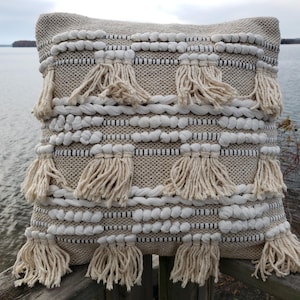 Cushion cover, tassel cushion, cream pillow, bohemian cushion, bohemian pillow, tufted cushion, fringe Pillow