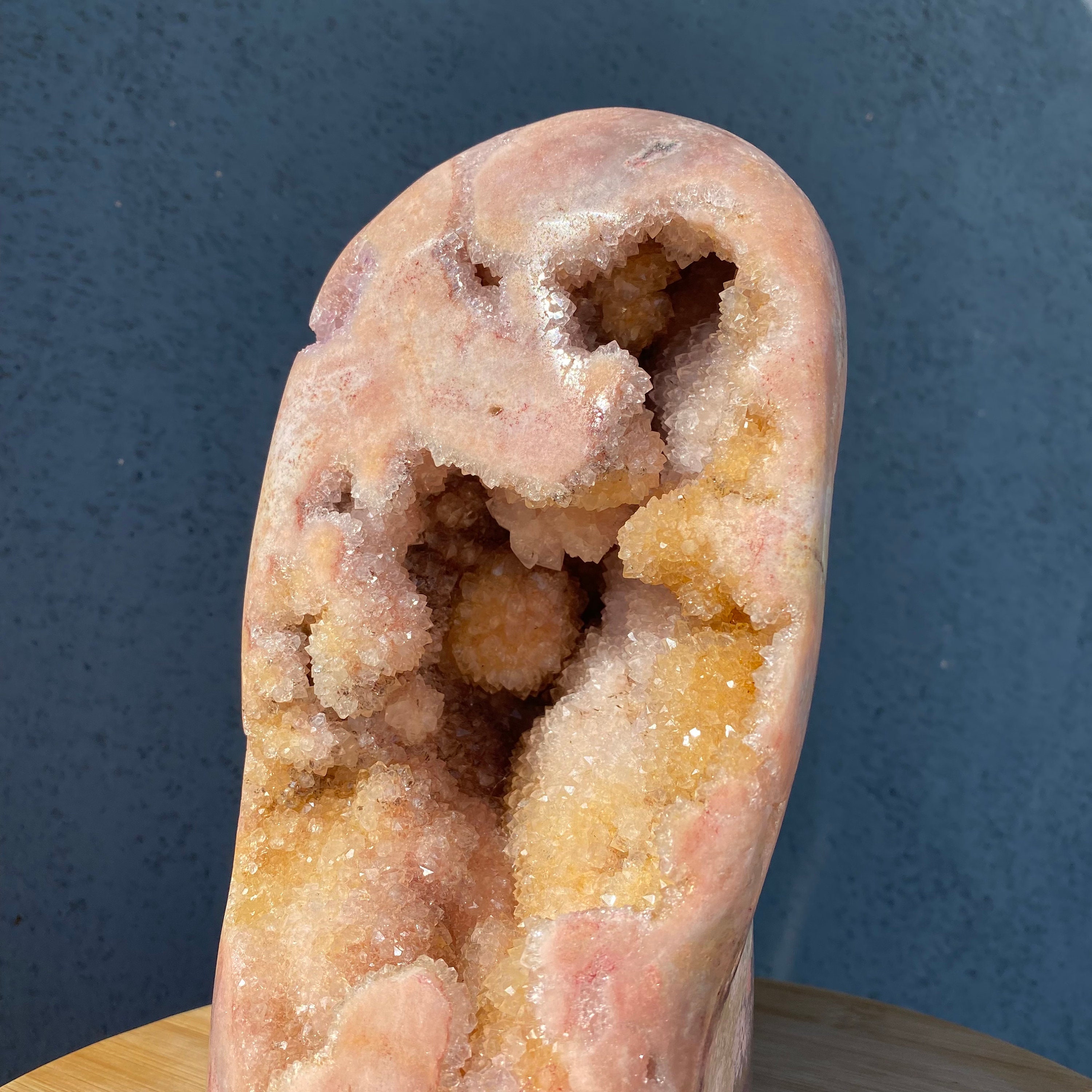 ブラジル産　ピンクアメジスト　フリーフォーム ブラジル産 ピンクアメジスト（磨き・フリーフォーム