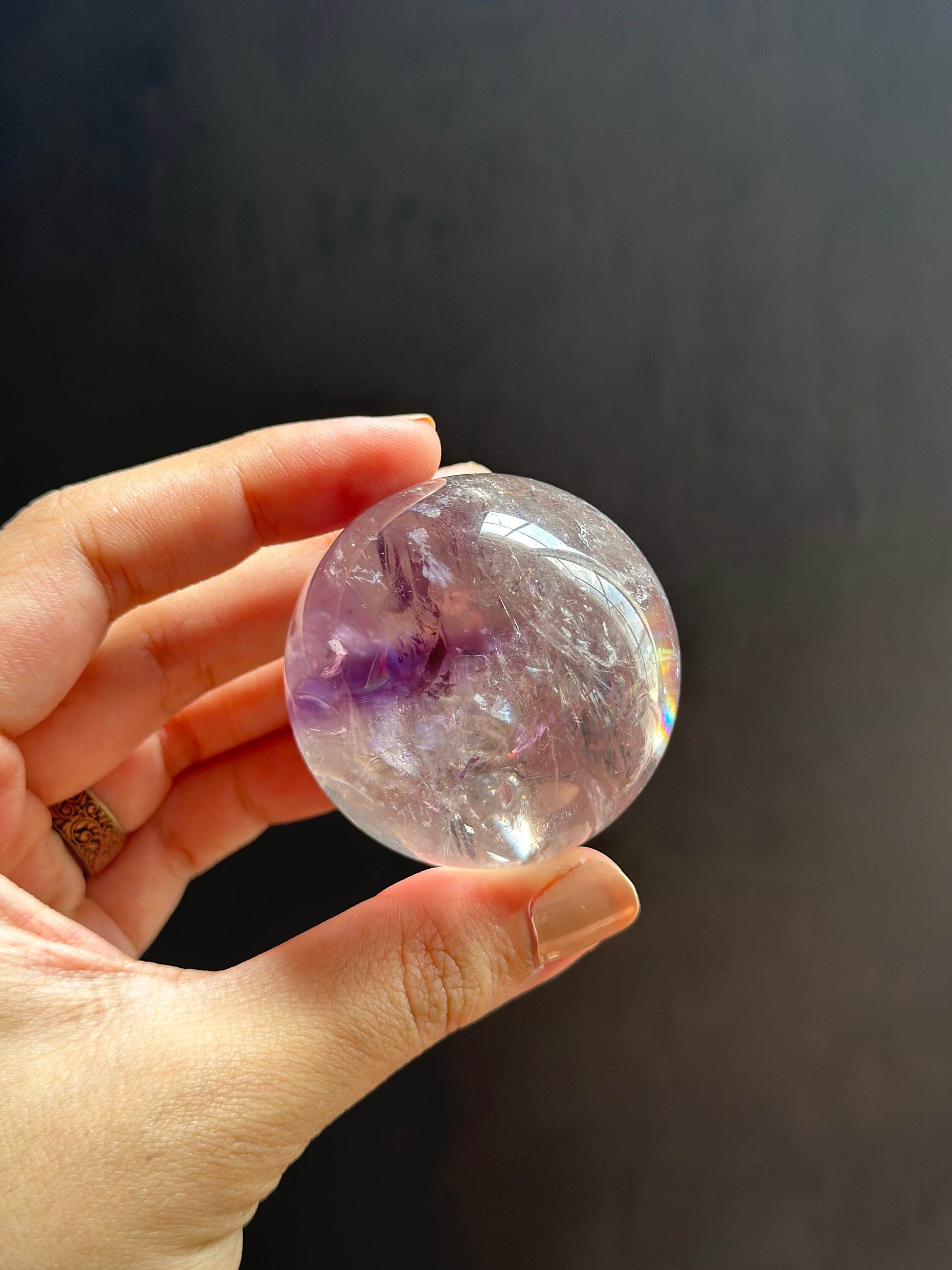 レインボーインクルージョンアメジストスフィア - Etsy 日本