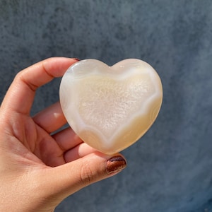 Beautiful Quartzy Agate Heart!