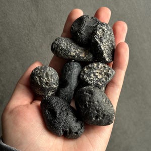 9pc Black Tibetan Tektites - Thailandite Indochinite - Impactite - Wholesale Price - Vietnam Tektites
