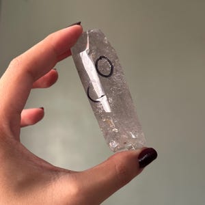 Clear Quartz Enhydro Quartz - Moving Bubble - Rod Long Shape Freeform Crystal