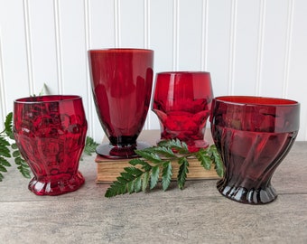 Set of 4 Vintage Ruby Red Juice Glasses, Small Red Tumblers, Coastal Grandmother Kitchen Vintage Juice Cups, Bridal Brunch Cups, Retro Glass