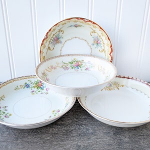 Vintage Red Berry Bowls Set of 4, China Dessert Bowls, Vintage Sauce Bowls, Small Vintage Bowl, Boho Wedding Bridal Shower Luncheon China