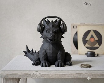 Geometric Dragon Headphone Holder, 3D Printed Sculpture, Gaming Setup Accessory.