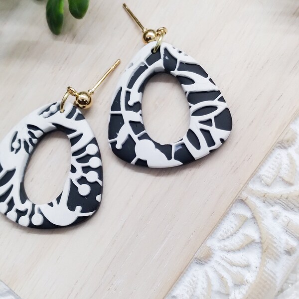 Black and White  Lace Organic Triangle Polymer Clay Earrings- Statement Earrings- Triangle Earrings- Dangle Earrings
