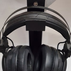 Sim Racing 8020 Headphone, Smart Phone, and Beverage Mounting Solutions.