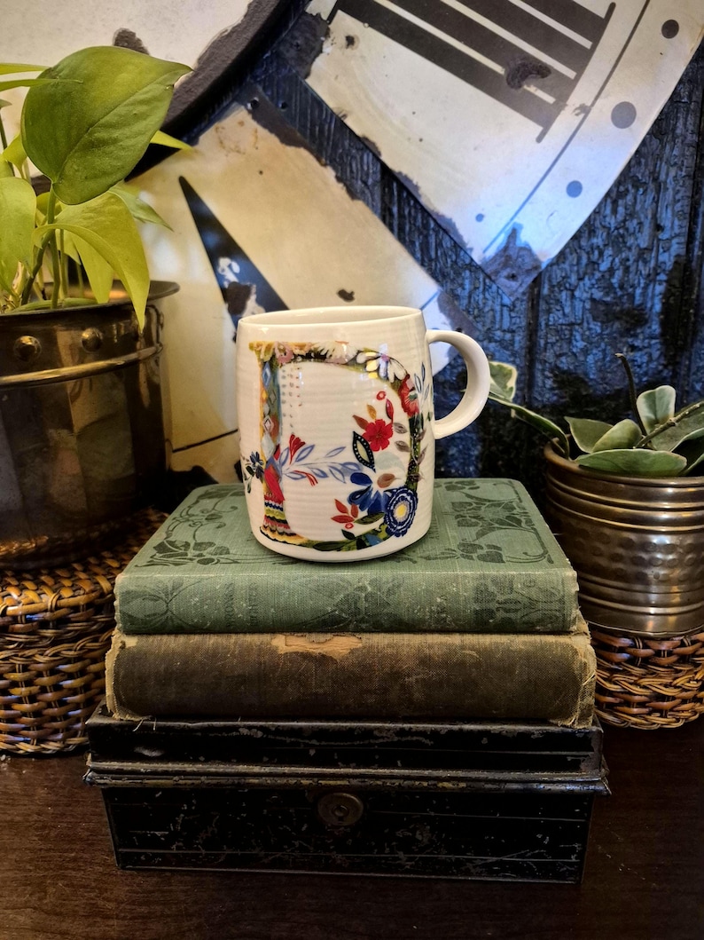 Anthropologie Starla Halfmann Initial D Floral Flowers Ceramic Coffee Tea Mug Christmas Mug Gift bild 1