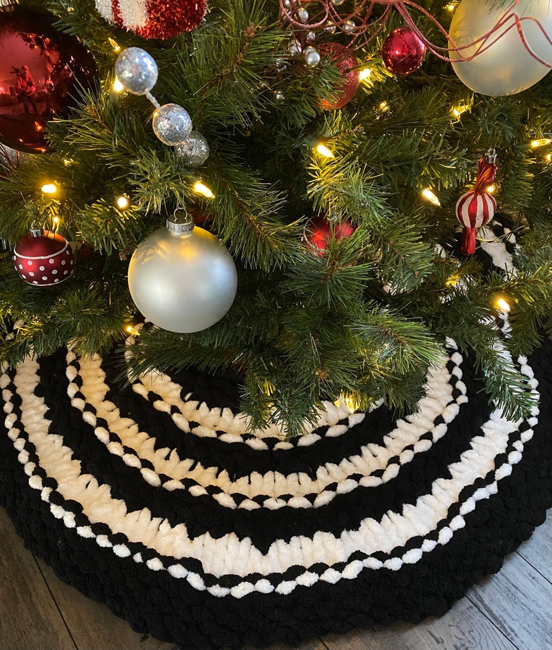 Chunky Knit Tree Skirts/chenille Tree Skirts/tree Skirt Etsy