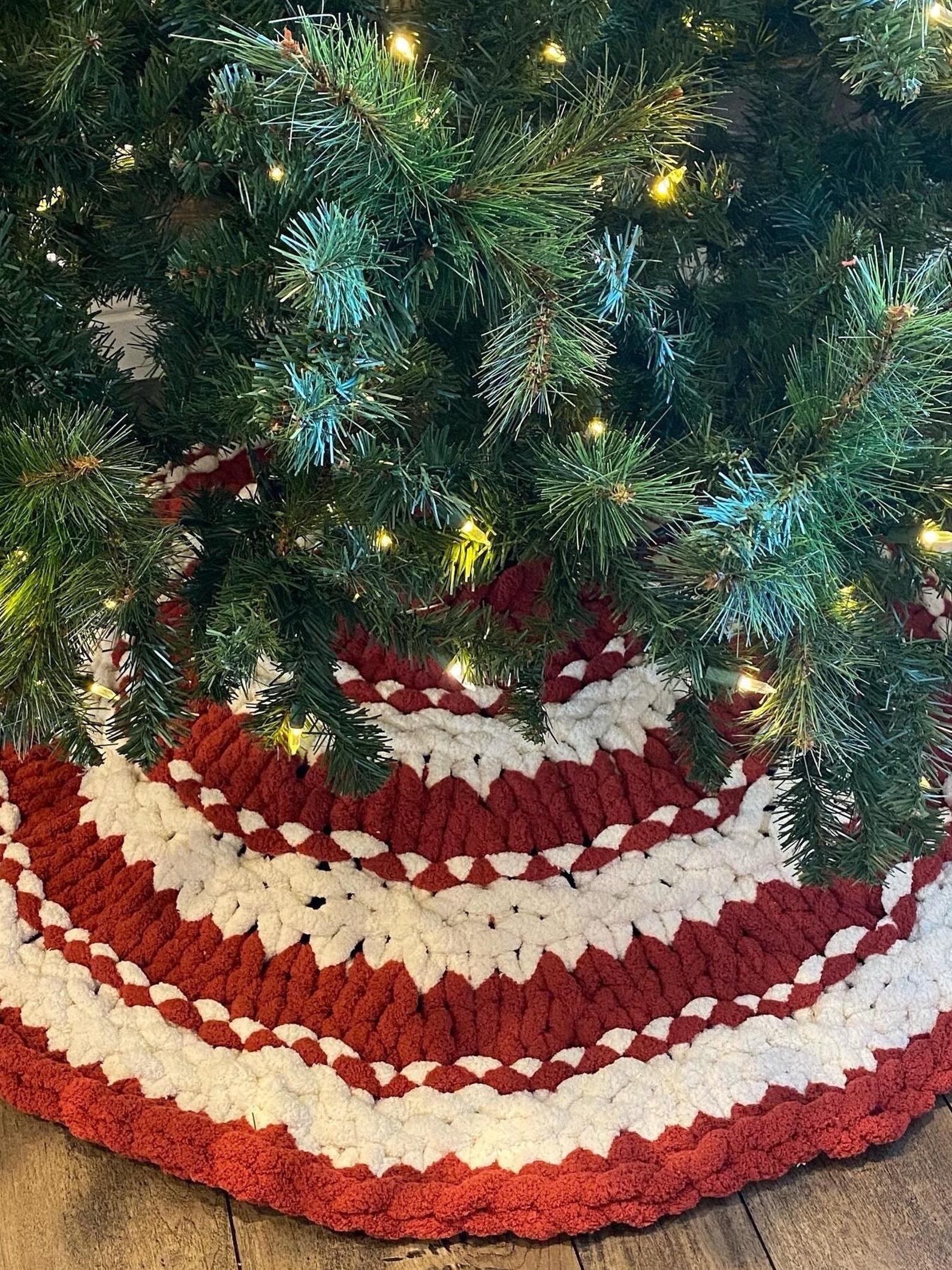 Chunky Knit Tree Skirts/chenille Tree Skirts/tree Skirt Etsy