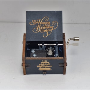 Engraved Musical Boxes Happy Birthday Gift For He Music Box Creative Customized Handmade Birthday Gift