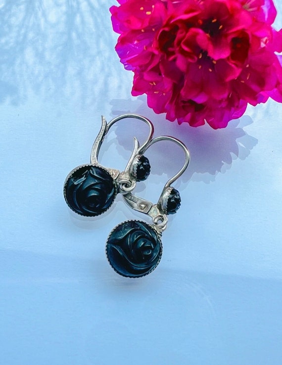 Victorian Mourning Whitby Jet Earrings set in Ste… - image 10