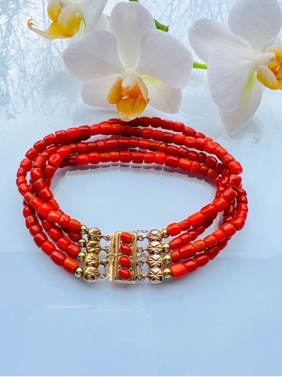 Genuine Undyed Red Coral Bracelet with 14 karat Go