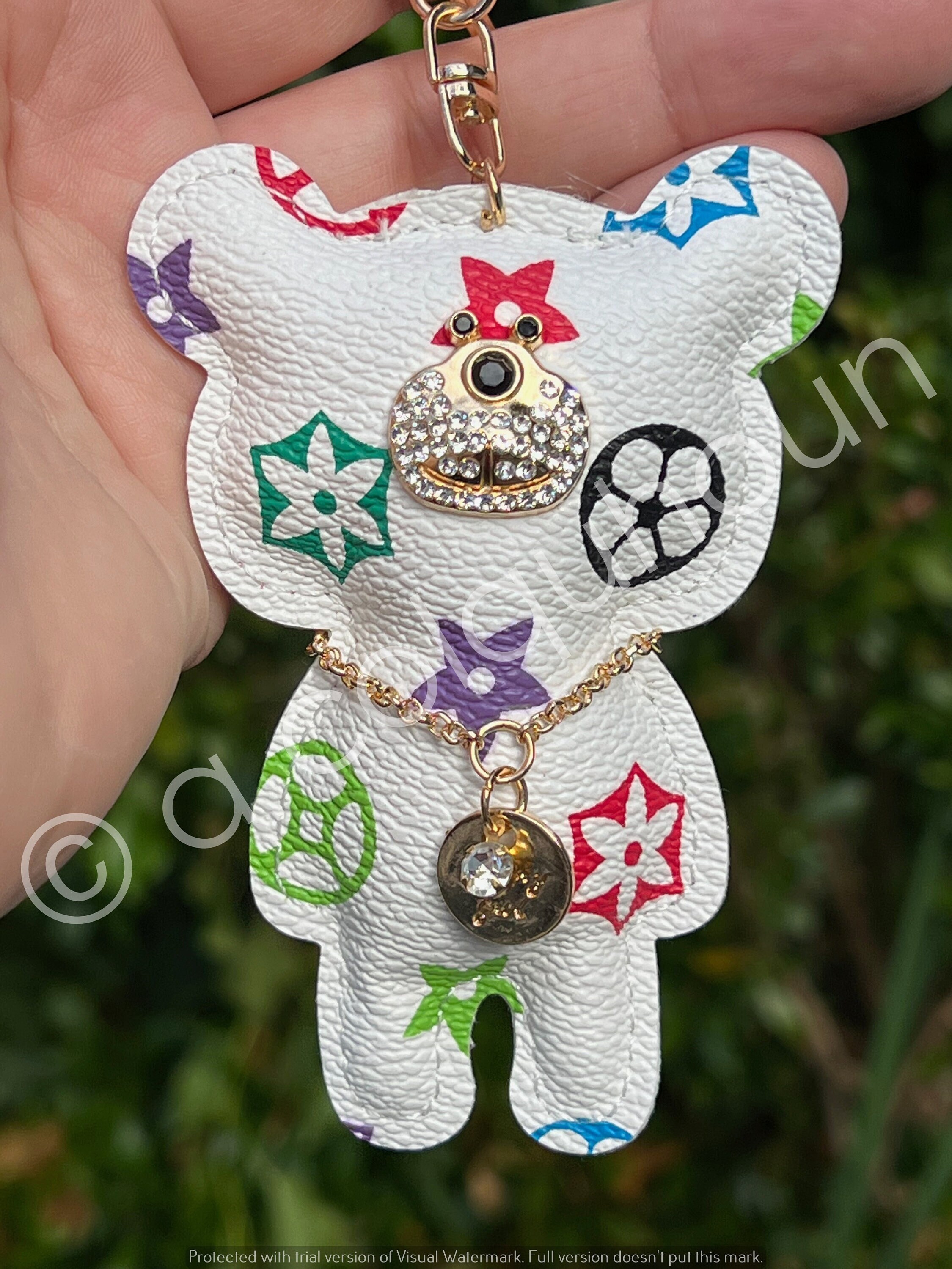 Louis Vuitton Monogram Teddy Bear Bag Charm (SHF-eYpnYM)