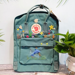 Fjallraven Kanken backpack embroidered with ocean and whale design/ Fjallraven kanken whale embroidered backpack/ Ocean custom/ Whale custom