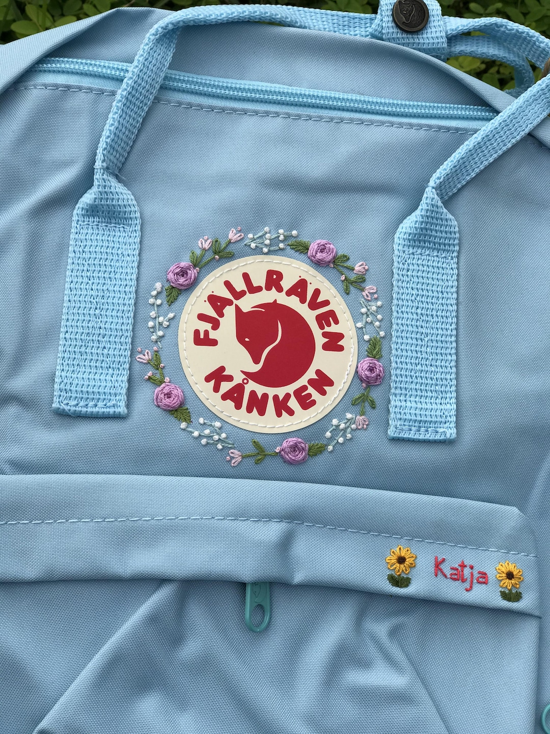 Fjallraven Kanken Embroidery Design Flowers embroidered