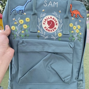 Fjallraven kanken embroidery design flowers and  dinosaur/Dinosaur and floral embroidered fjallraven kanken backpack