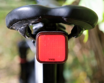 Knog blinder Lichtadapter und GoPro verstellbar unter Sattelhalterung, Dual-Use-Halterung, ideal für Teleskopsattelstützen.