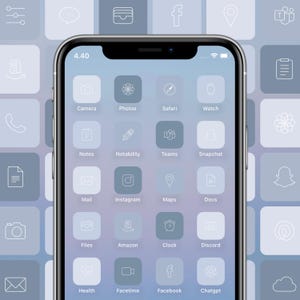 May include: A screenshot of an iPhone displaying a home screen with various app icons, including Camera, Photos, Safari, Watch, Notes, Notability, Teams, Snapchat, Mail, Instagram, Maps, Docs, Files, Amazon, Clock, Discord, Health, Facetime, Facebook, and Chatgpt. The time on the phone is 4:40.