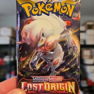 Pokémon TCG x1 Sword & Shield Lost Origin Booster Pack, Factory Sealed Random Artwork!