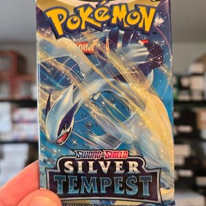 Pokémon TCG x1 Sword & Shield Silver Tempest Booster Pack, Factory Sealed Random Artwork!