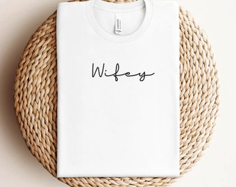 Wifey Satin Stitch Embroidery Design, Wifey Script File, Quick Stitch Embroidery, Machine Embroidery, 7 Sizes