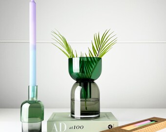 De perfecte cadeauset, 3 items in één! Cloudnola's Dip Dye Candles & Flip Vase Set is de ultieme keuze voor elke gelegenheid!