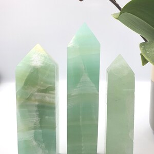Large Caribbean Calcite Tower – Calm, Serenity & Dreamy Ocean Energy Crystal Point image 1
