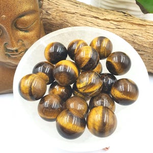 Mini esferas de cristal de olho de tigre amarelo forte e brilhante - 20 mm