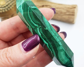 Natural Malachite DT (A Grade) / Malachite Double Terminated Point / Crystal Healing Tool / Sacred Tool / Crystal Healing - 61g