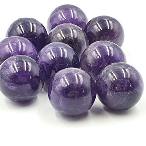 Amethyst Crystal Mini Spheres – Calm, Protection & Gentle Healing Crystal, 19-20mm