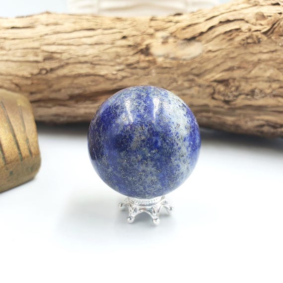 Lapis Lazuli Sphere (UV Reactive) – Wisdom, Intuition & Spiritual Insight Crystal, 35mm