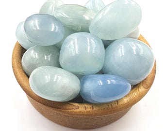 Aquamarine Tumble Stones – Calm, Communication & Emotional Balance Crystal