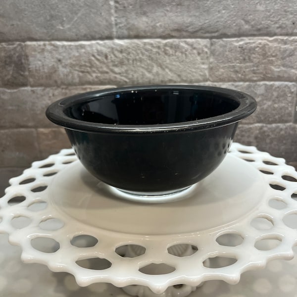 Pyrex Black Clear Bottom 322 Mixing Bowl