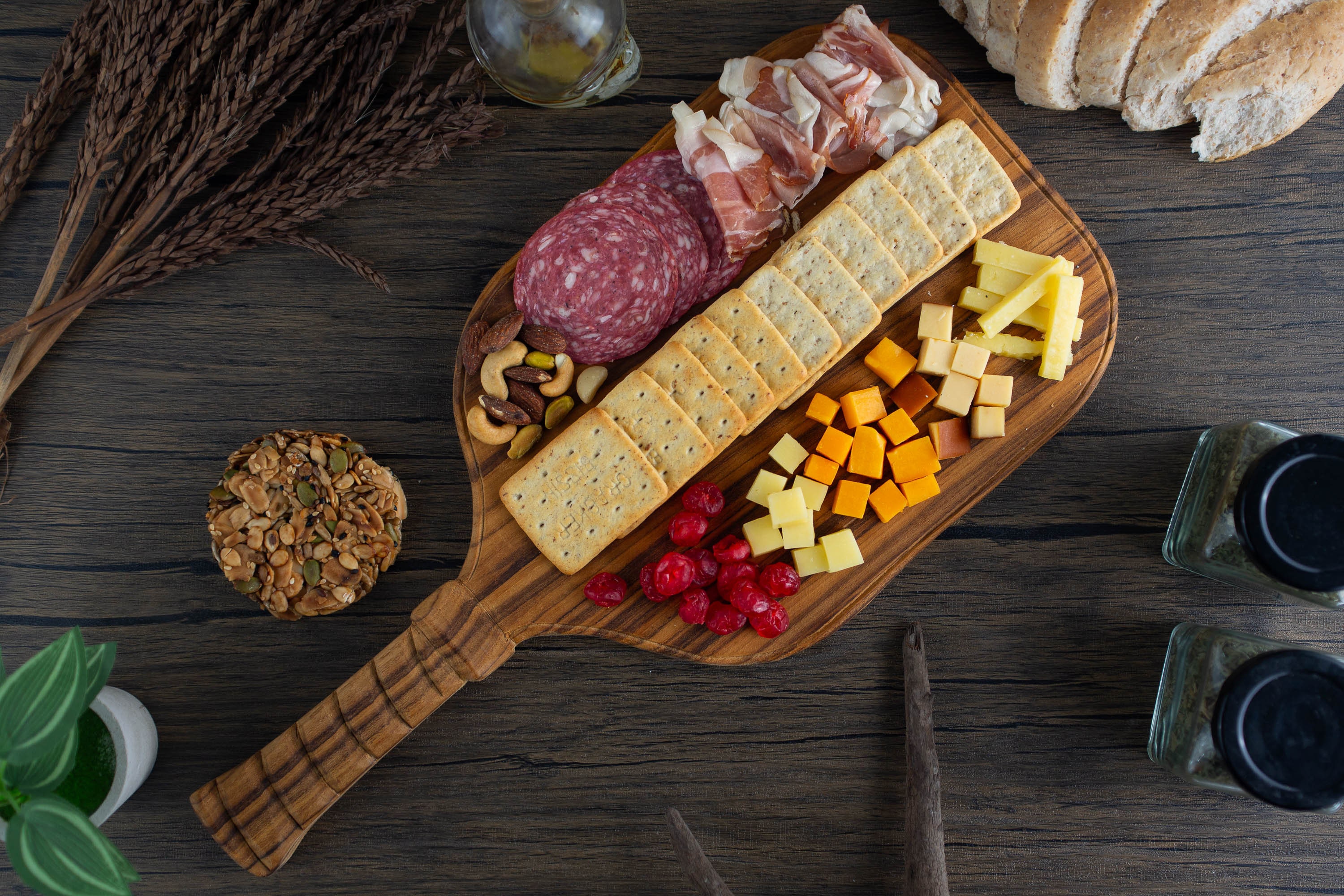 PICKLEBALL Cheese Board, Charcuterie Board, Plain Pickleball Paddle