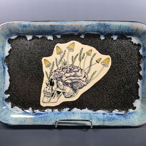 Ceramic Mushroom Skull Brain Plate, trippy rolling tray, mushroom lover gift, brainrot design, cranium artwork, The Last of Us platter