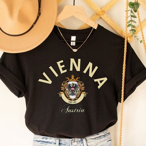 Vienna shirt,Vienna Austria, Vienna shirt, Vienna trip, Austria Capital Baggy Sweatshirt, Soft and Comfortable Crewneck