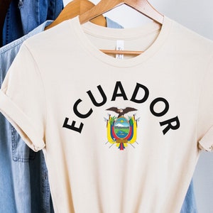 エクアドルTシャツ、エクアドルワールドカップ2026シャツ、エクアドルシャツ、エクアドルサッカー代表チームロゴTシャツ、エクアドルフットボール