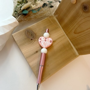 stylo à bille | stylos personnalisés | stylo personnalisé | professeur | cadeau de professeur | cadeau d'anniversaire | fournitures de bureau | soyez gentil | rétro | maman | collègue