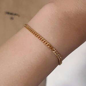 コーラカーブゴールドチェーンブレスレット