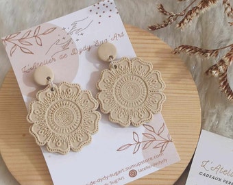 Boucles d'oreilles fait main en argile polymère mandala, cadeau pour femme en acier inoxydable anti-allergie, bijoux legers et tendances