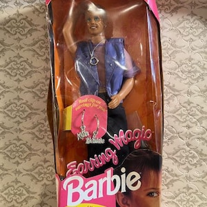 Earring Magic Ken