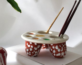 Handmade Mushroom Ceramic Watercolor Palette: Artist Brush Holder