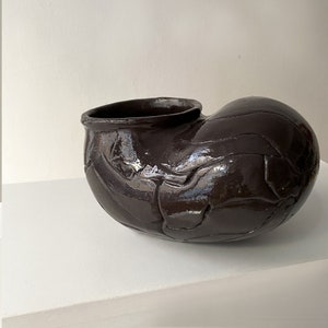 Kök Vases 0/50, Black Textured Ceramic Vase, Handmade Ceramic Vase, Ceramic Sculptural Vase, Modern Ceramic Vase, Abstract Vase , Home Decor image 6