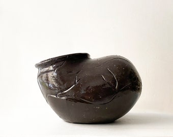 Minimalist Black Vase, Handmade Ceramic Sculptural Contemporary Design Vase, Home Decor